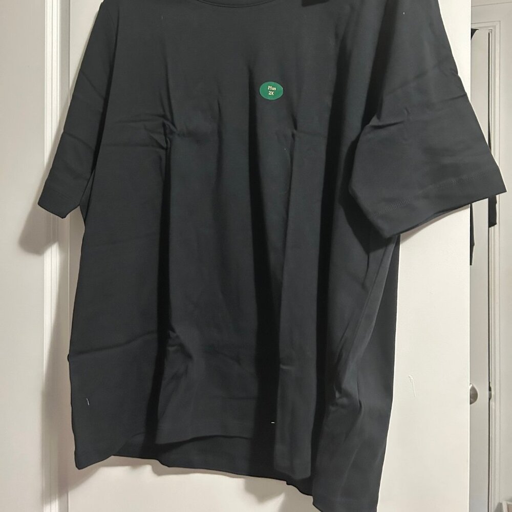LL Bean Black Short Sleeve Tshirt - Size 2x Plus (TAGS ON!) - Picture 2 of 5